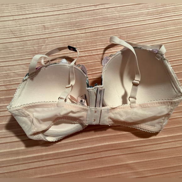 💗Victoria’s Secret Dream Angels floral lace bra 32DDD 32F NWT - Picture 2 of 4
